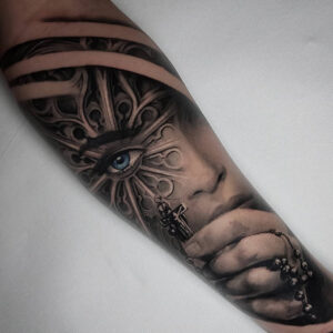 tatuaggio blackwork